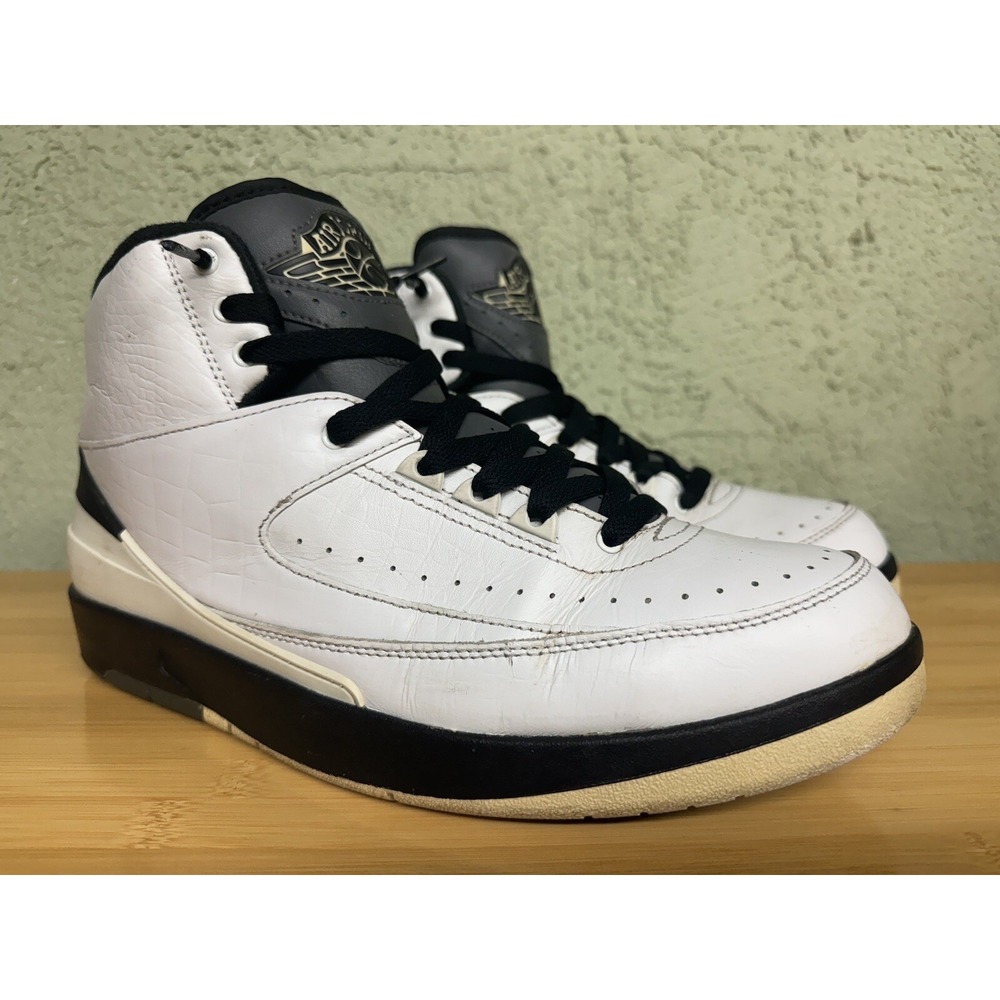 Size 10.5 - Jordan 2 Retro Wing It 2016 834272-103